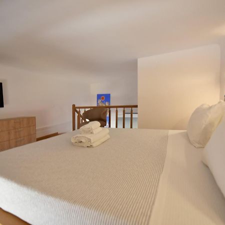Douskos Guesthouse 이드라 외부 사진