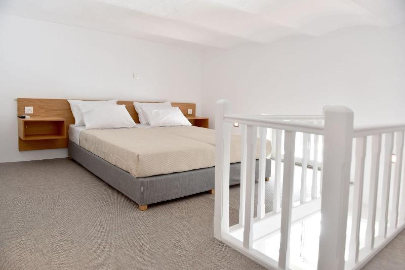 Douskos Guesthouse 이드라 외부 사진