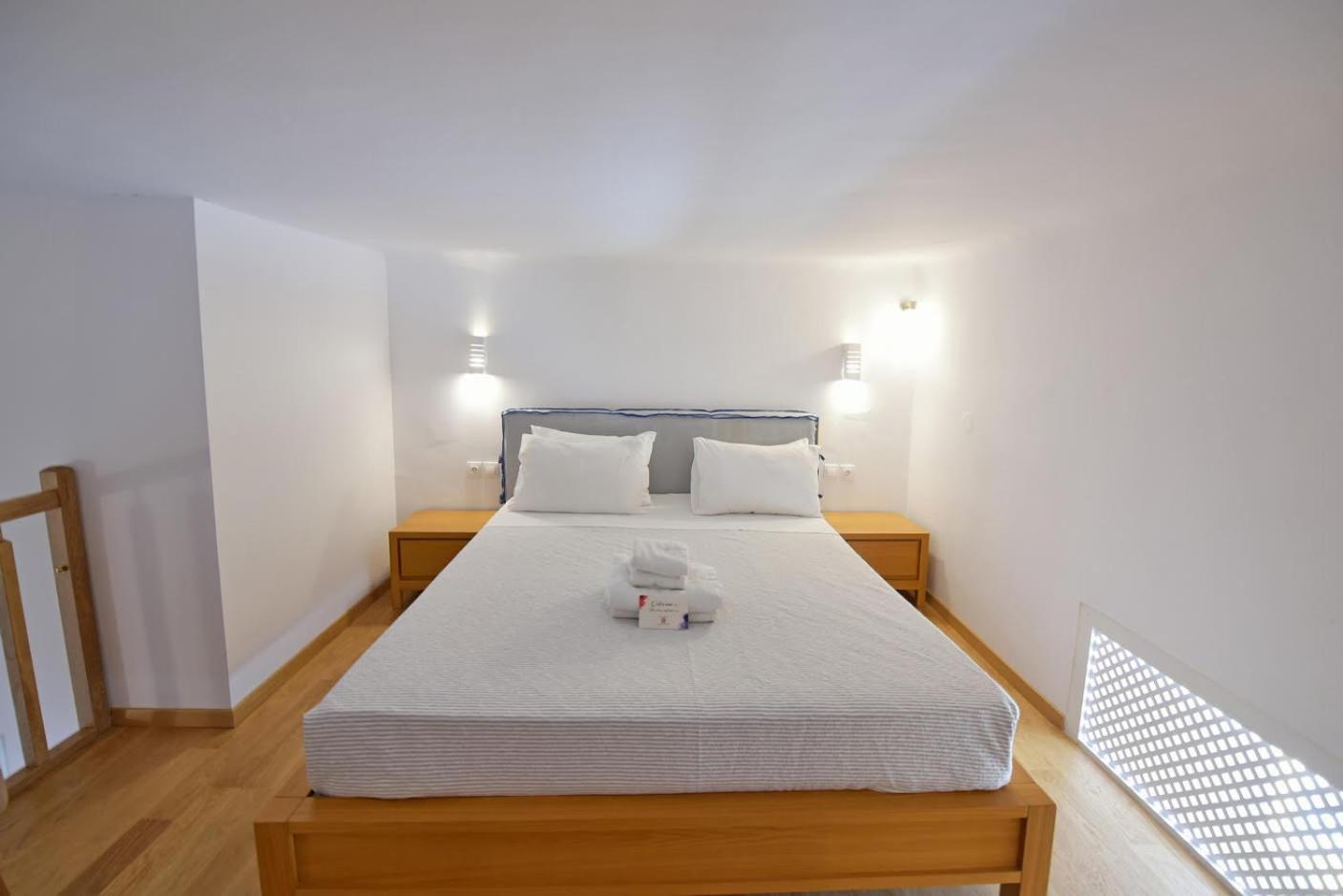 Douskos Guesthouse 이드라 외부 사진